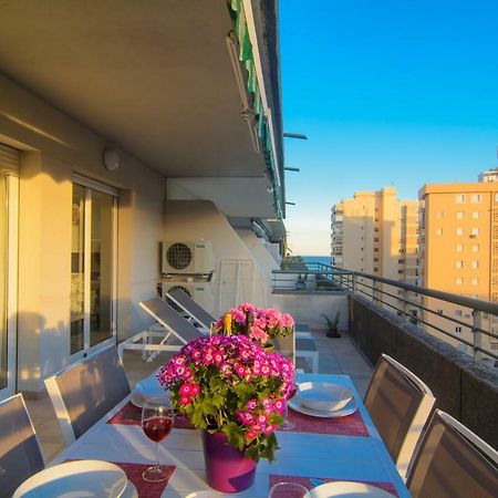 River Playa Beachfront Apartment, Large Terrace Fuengirola Esterno foto