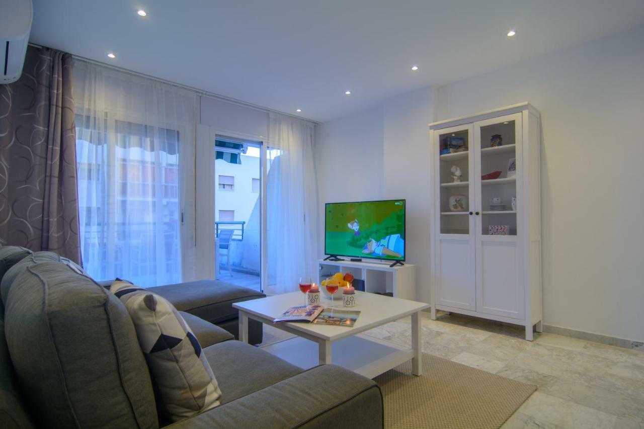 River Playa Beachfront Apartment, Large Terrace Fuengirola Esterno foto