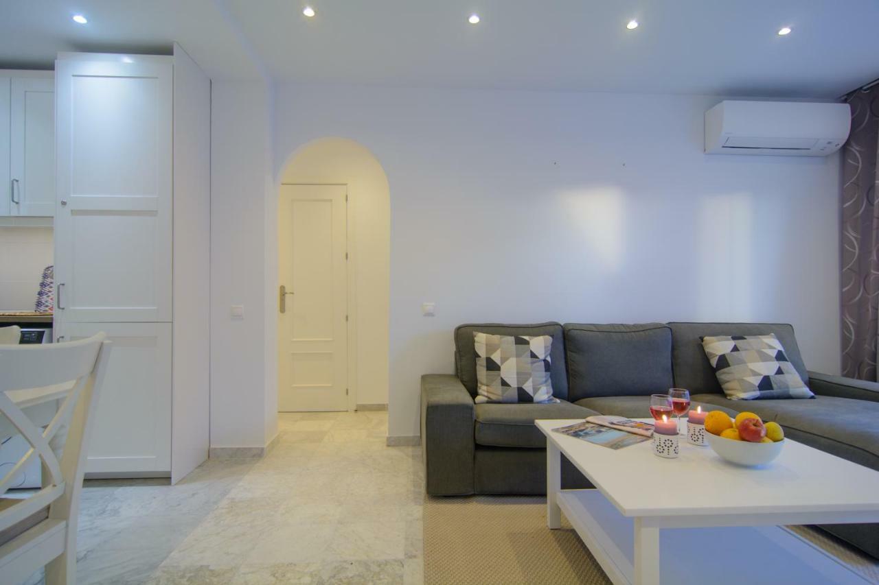 River Playa Beachfront Apartment, Large Terrace Fuengirola Esterno foto