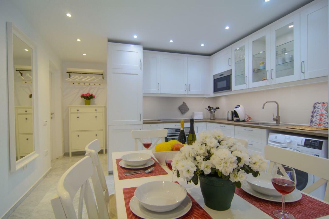 River Playa Beachfront Apartment, Large Terrace Fuengirola Esterno foto